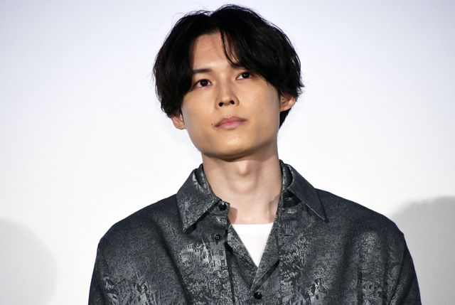 松村北斗の実家がお金持ちといわれる理由は？生い立ちや経歴を調査